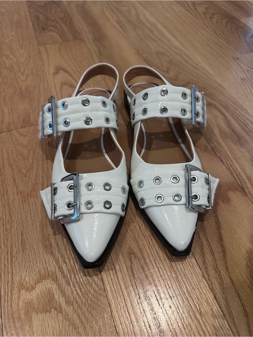 Steve Madden Graya slingback flats